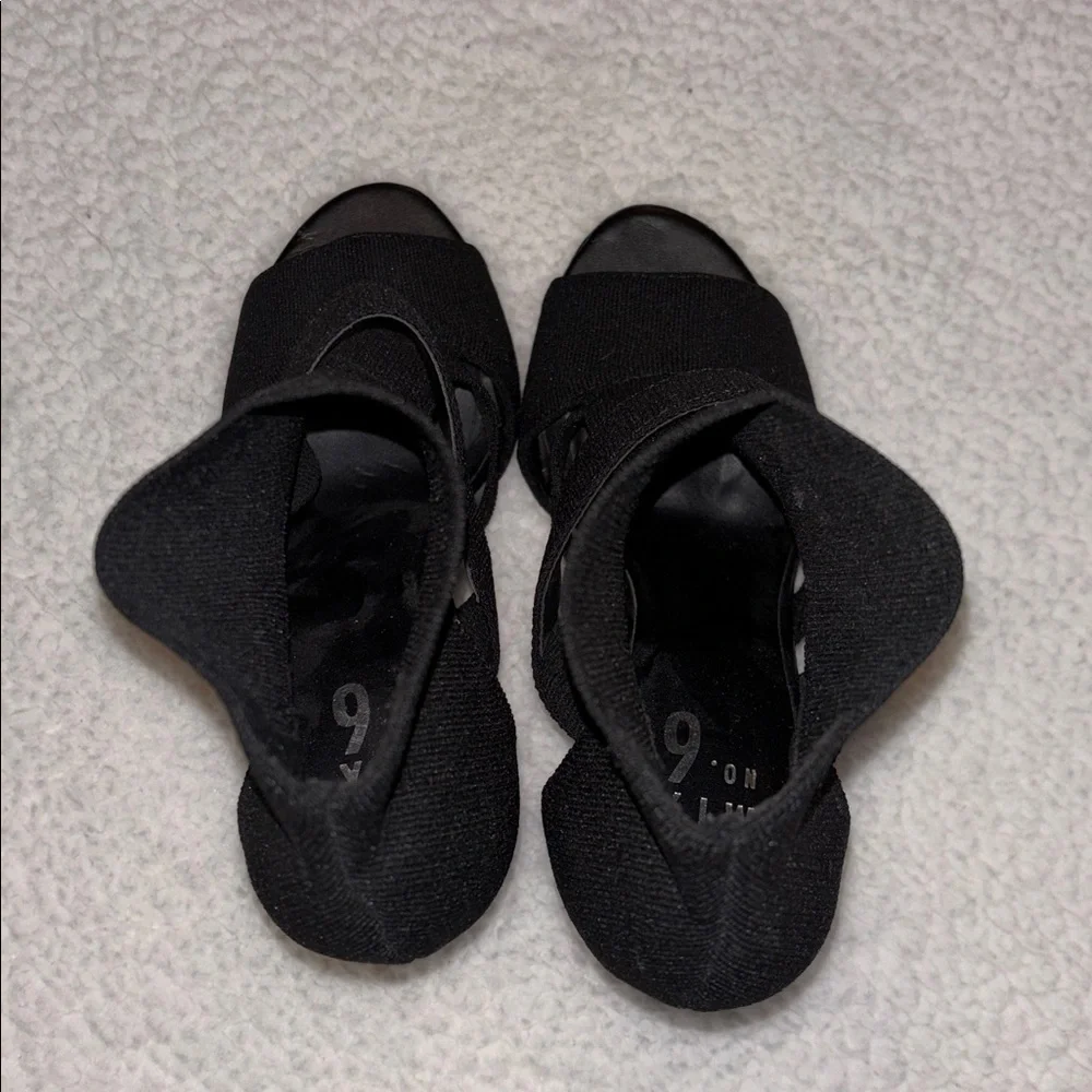 Mix no.6 Black Stretch Strap Heels Size 6